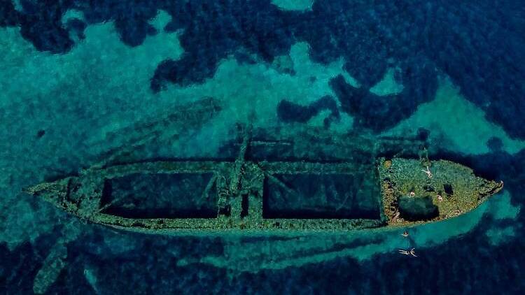 Shipwreck near Dugi Otok