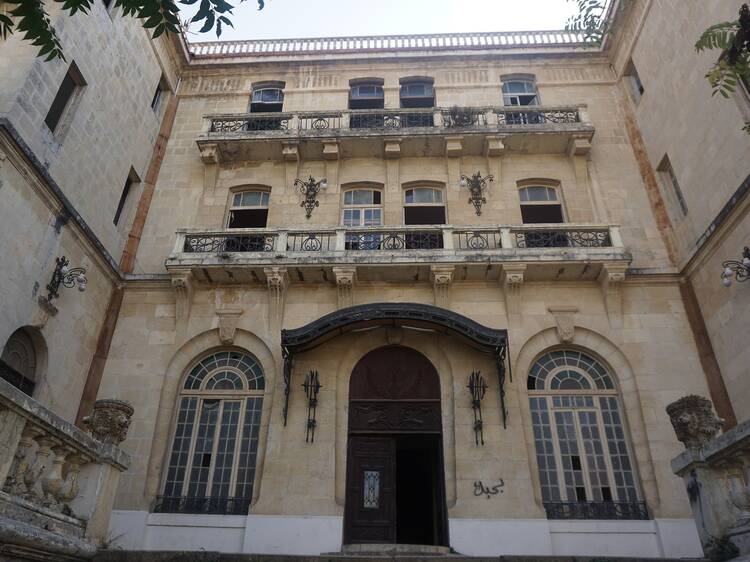 Aley Grand Hotel, Lebanon