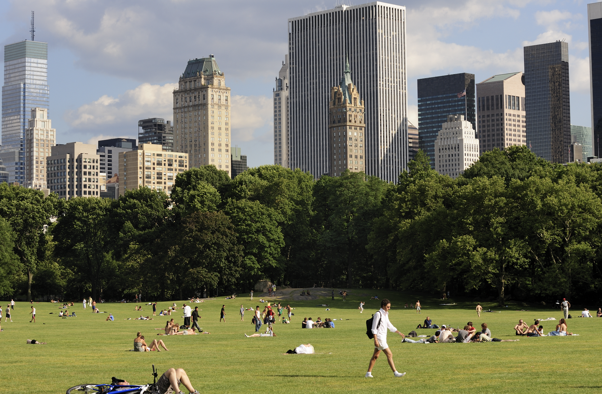 Central Park s Great Lawn will be closed to the public until April in