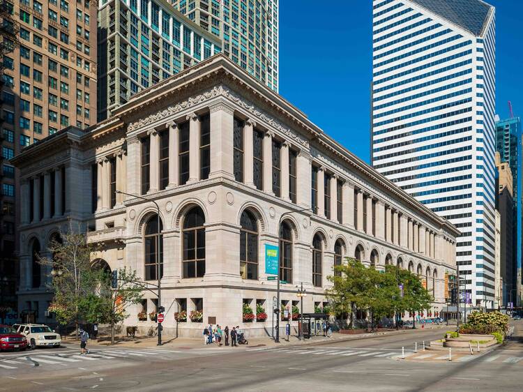 Take a tour of the Chicago Cultural Center