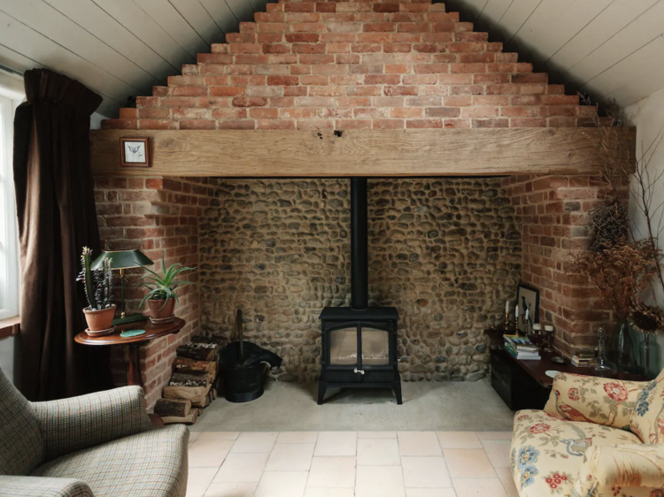 A vintage cottage in Hunworth