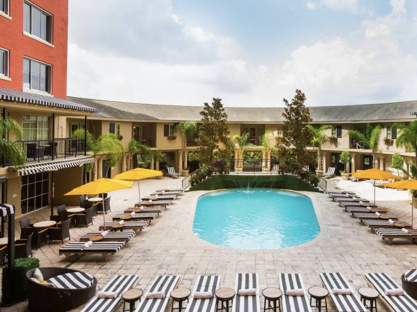 13 Best Hotels in Houston for 2025 - Budget to Luxe Best hotels in houston