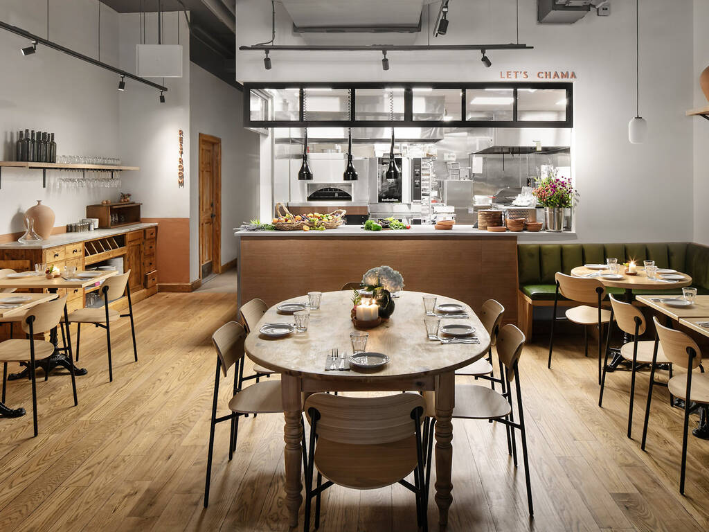 Christmas Dinner NYC: 14 Best Restaurants Open on Christmas Eve & Day