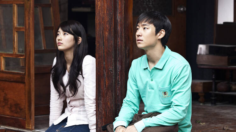 Architecture 101 starring Uhm Tae-woong, Han Ga-in, Lee Je-hoon, and Suzy
