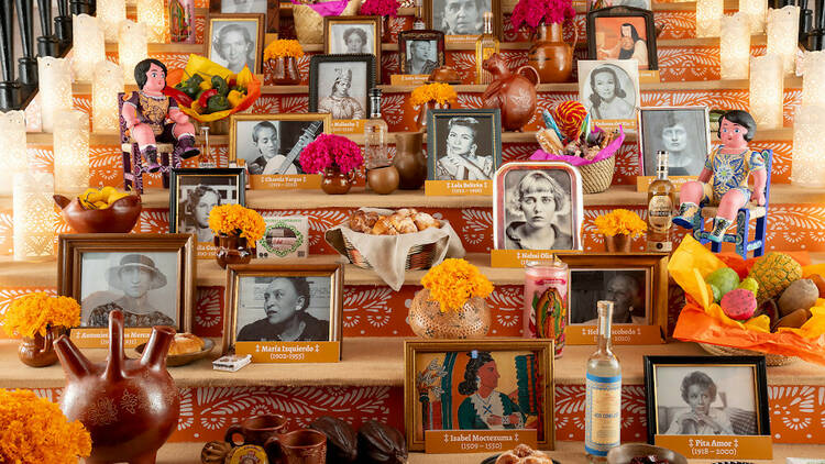 Altar de Muertos 2023 Casa de México