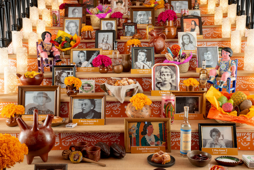 Altar de Muertos 2023 Casa de México