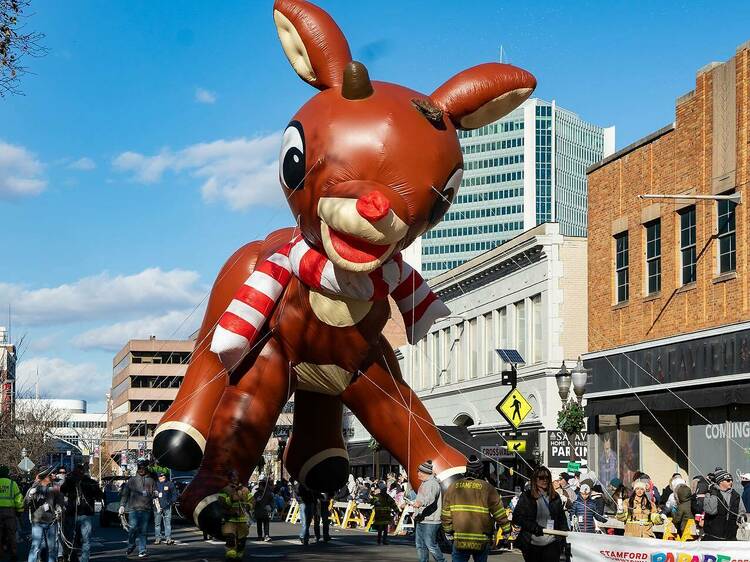 10 Best (and Biggest) Thanksgiving Parades In The US