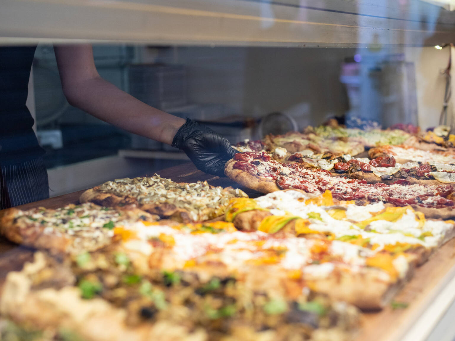 Best Pizza In Rome: Top Pizzerias, Picked By A Local Expert (Updated 2025)