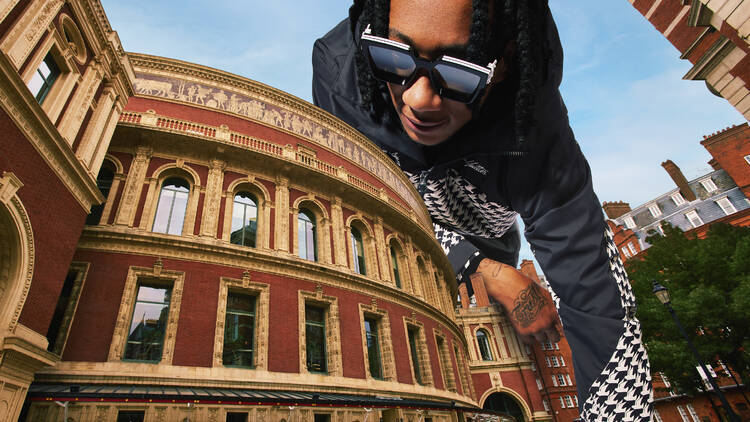 Digga D crawling over Royal Albert Hall 