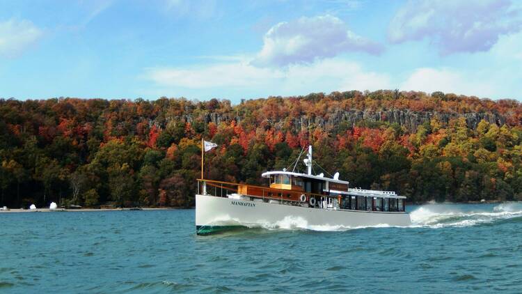 Classic Harbor Line Grand Palisades Fall Foliage Cruise