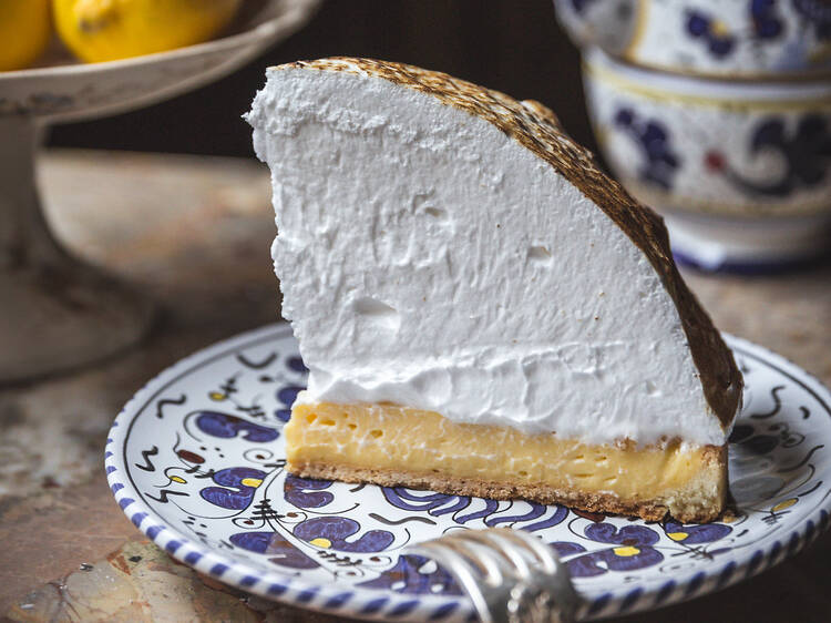 Gloria’s lemon meringue pie