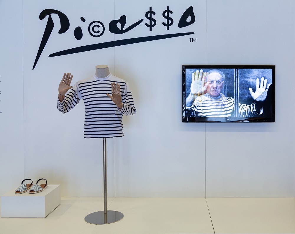 ‘PI©A$$o™’ de Rogelio López Cuenca