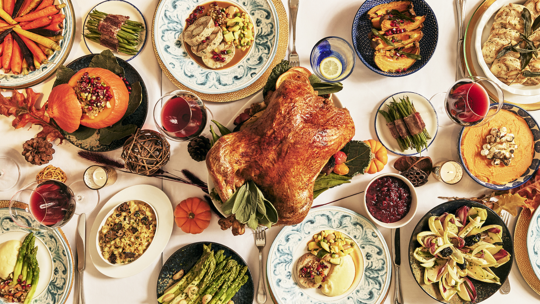 Where to get Thanksgiving meals to go; dine out on Thanksgiving