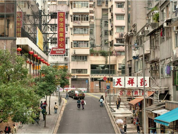 The British first arrived in Hong Kong in Sheung Wan