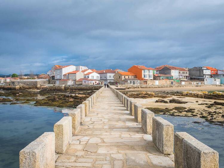 Esta preciosa villa marinera se convierte en la primera Ciudad del Vino de España (y por el momento, la única)