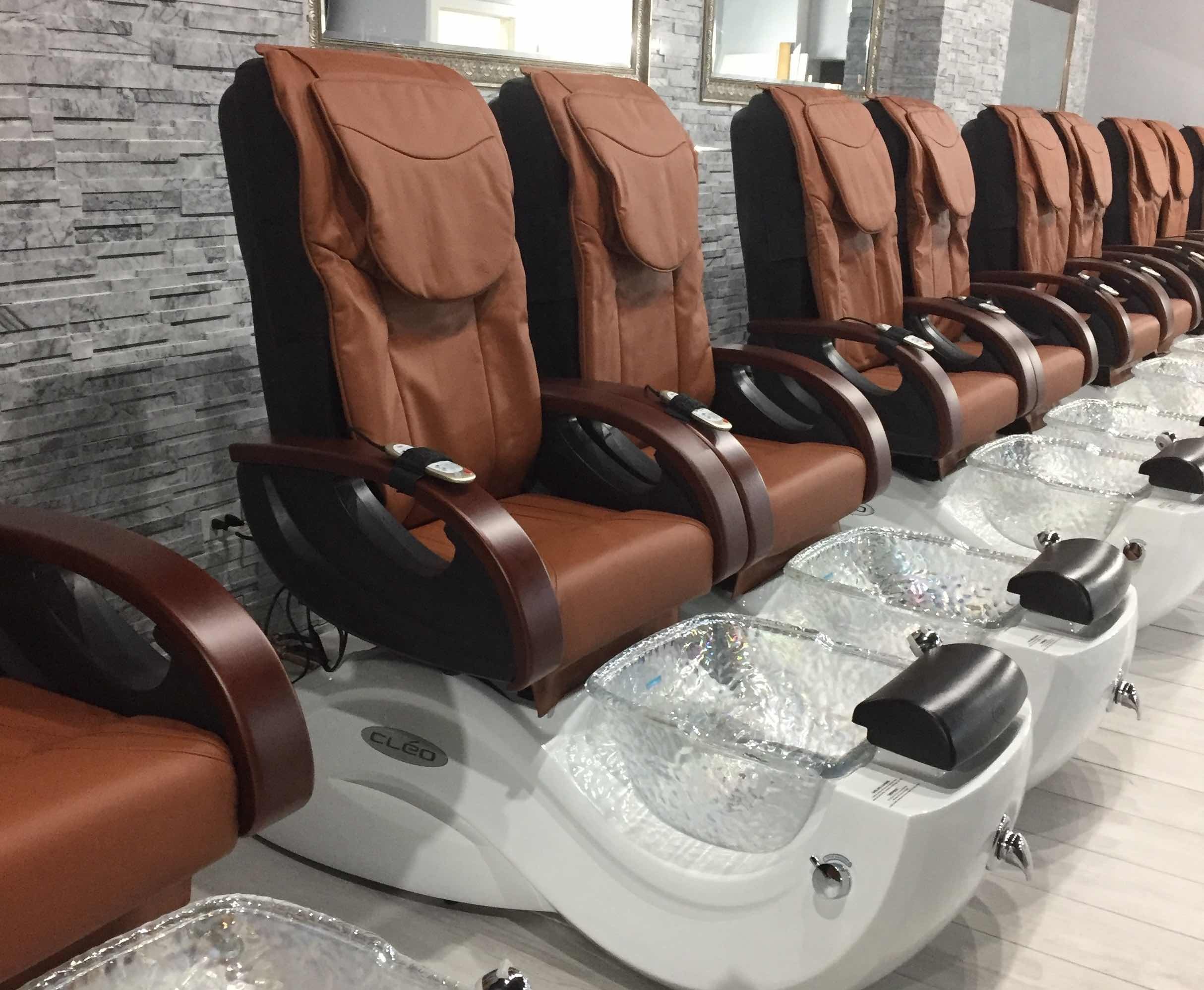 Top Coat Nail Spa Health and beauty in River North, Chicago