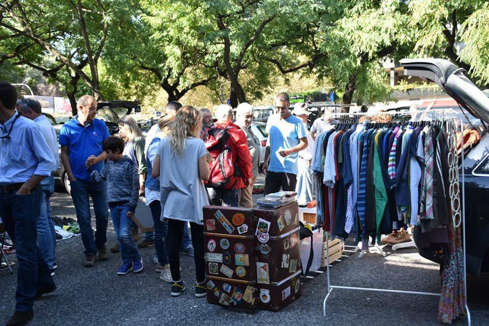 Feira da Bagageira em Carcavelos | Shopping in Cascais