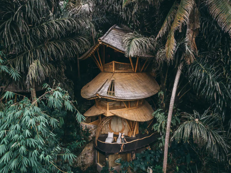 A unique eco bamboo house close to the River Ayung