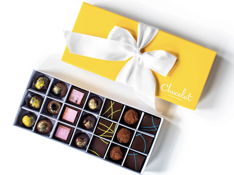 13 Photos Special Chocolate Box ( Chocolate Included) - Fusion Gifts