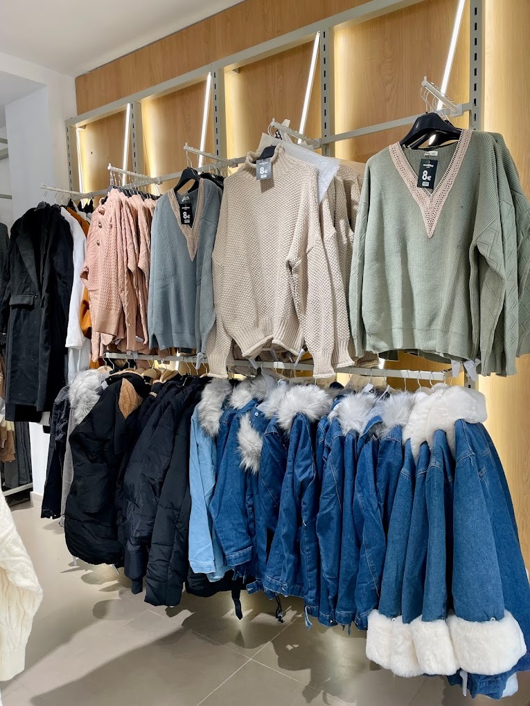 El outlet que vende productos de  abre dos nuevas tiendas en Madrid  (y una con ropa de Shein)