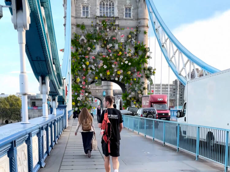 A London landmark is getting a beautiful floral makeover