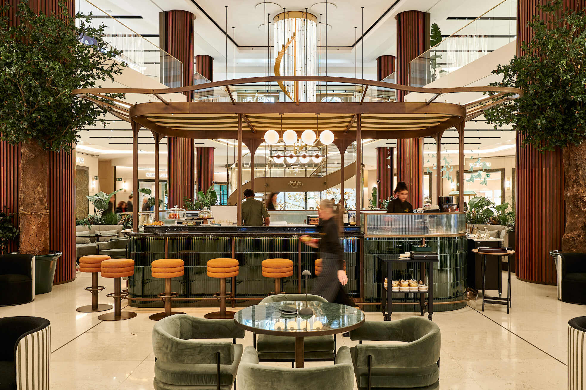 Galeria Canalejas Café