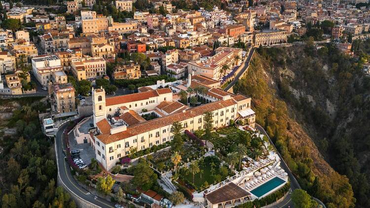 Aerial shot of the 'White Lotus' hotel in Sicily
