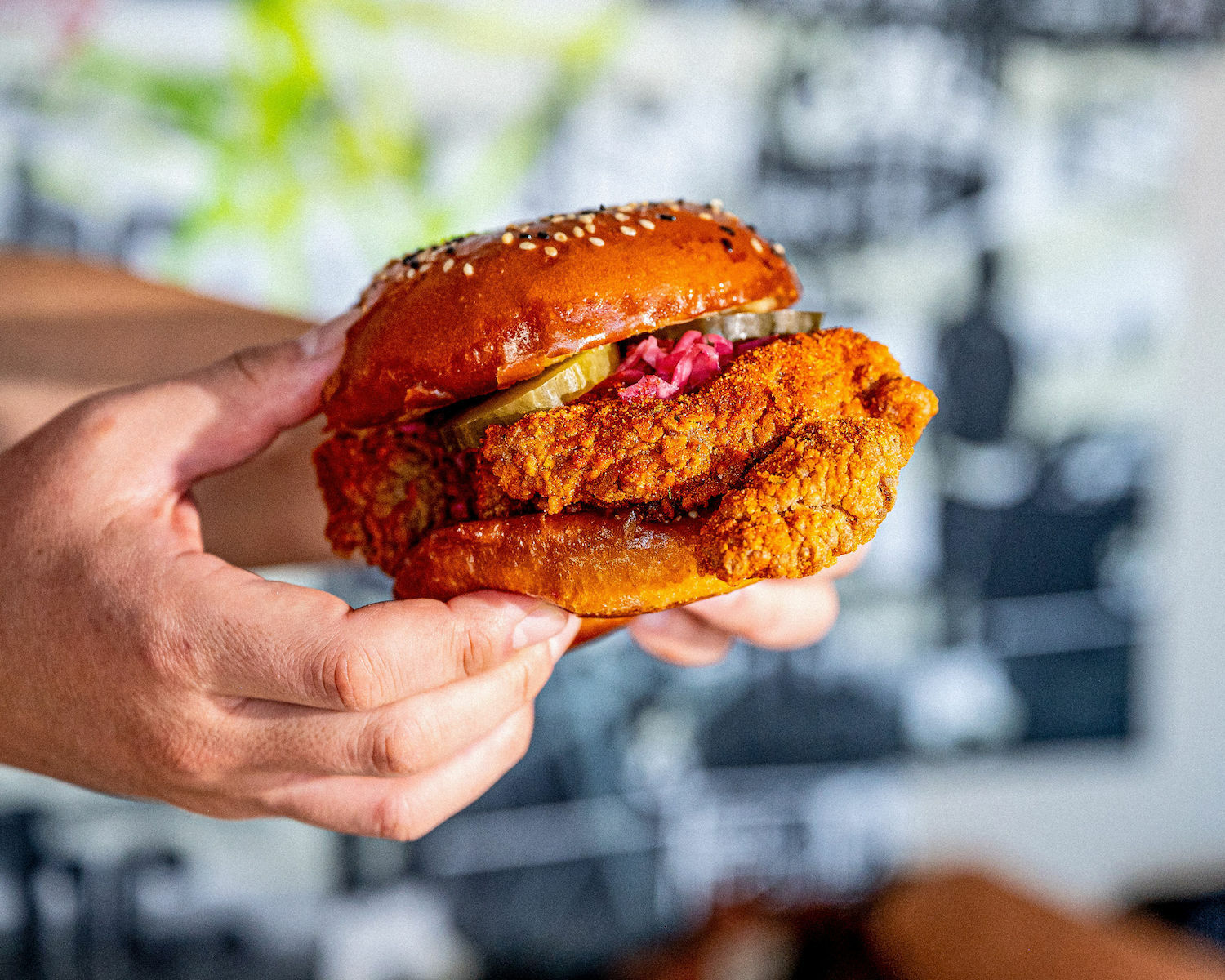 16 Best Fried Chicken Sandwiches to Try in Los Angeles