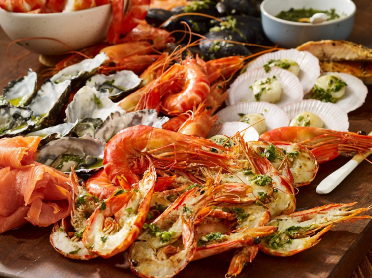 The decadent diva: Seafood platter