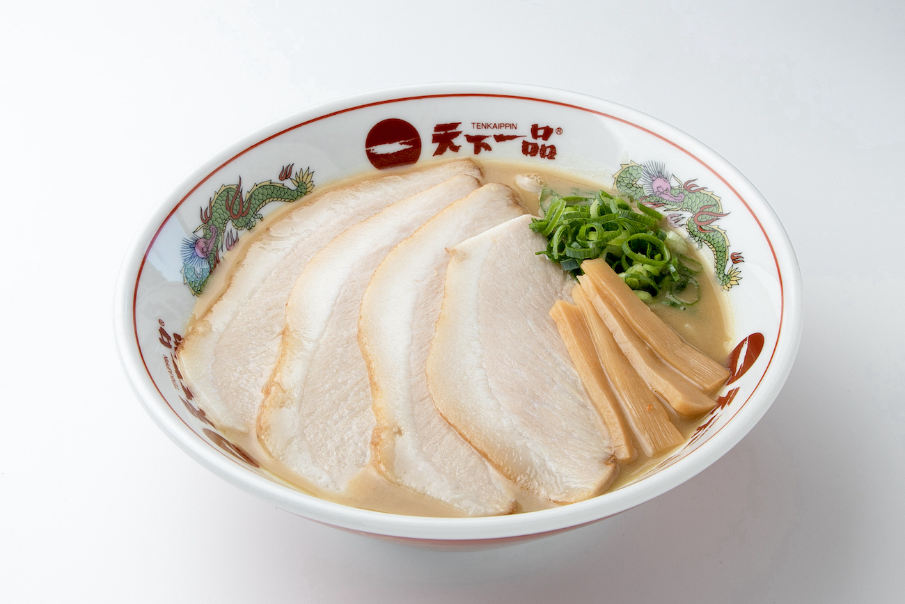舌でとろける脂のうまみ、天下一品が「豚トロチャーシューメン」を全国販売