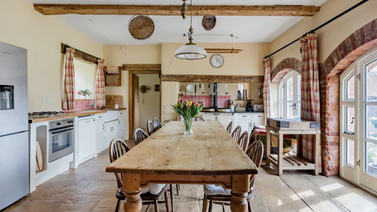 A historic family home in Mutterton, Devon