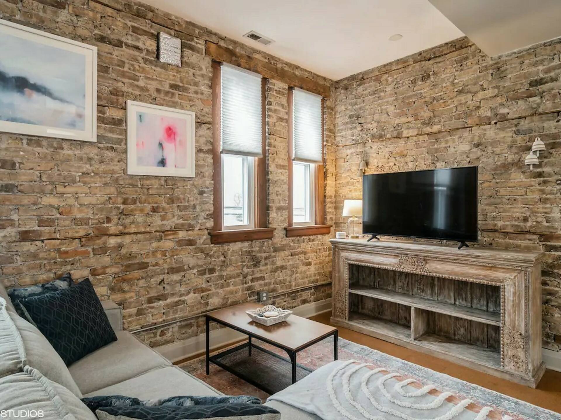 18 Best Chicago Airbnbs Best Vacation Properties In Chicago IL   Image 