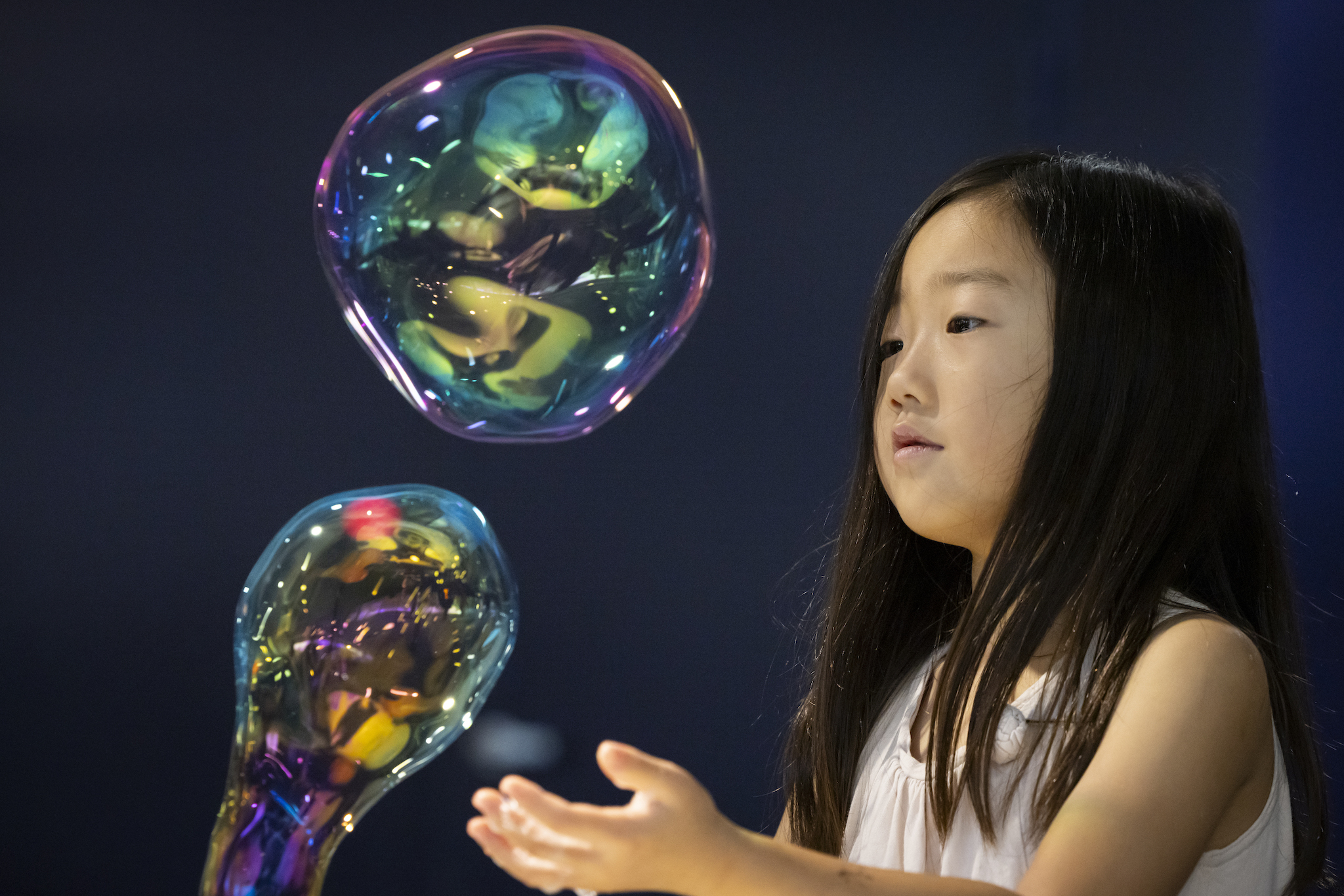 New York Hall of Science debuts the new Big Bubble Experiment