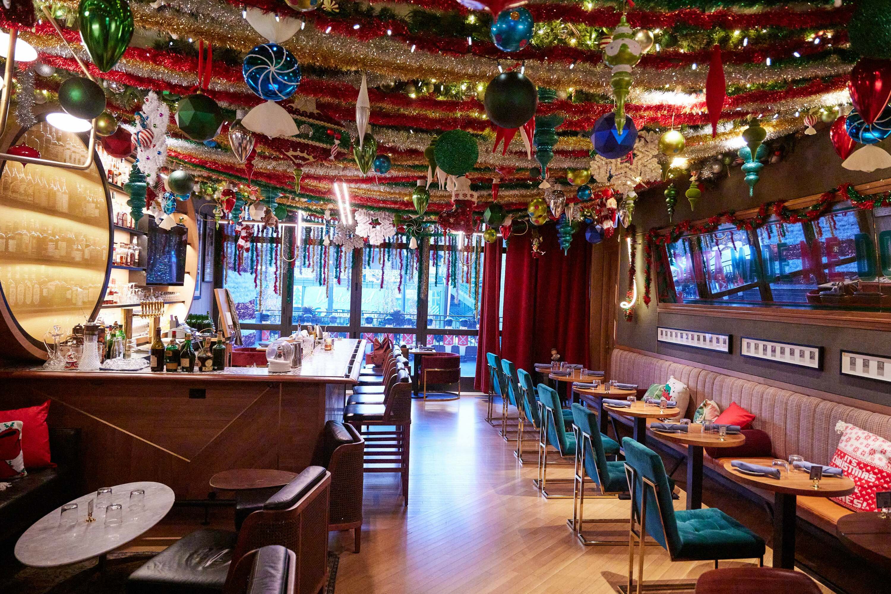 The Mistletoe Moose Bar🌿🫎🍹—opening Thursday, December 21st! This holiday  season, pop by The Mistletoe Moose Bar for a festiv