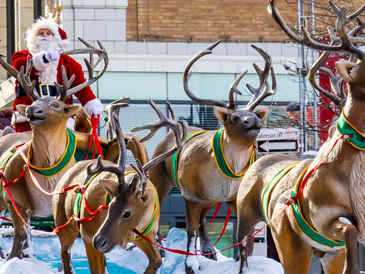 Montreal Santa Claus Parade 2023: Guide, Route and Street Closures