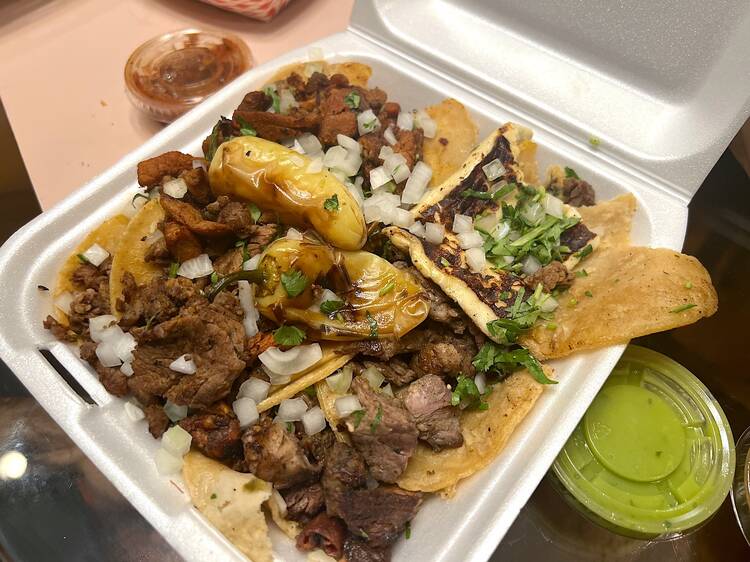 Premium tacos from Tacos Los Cholos