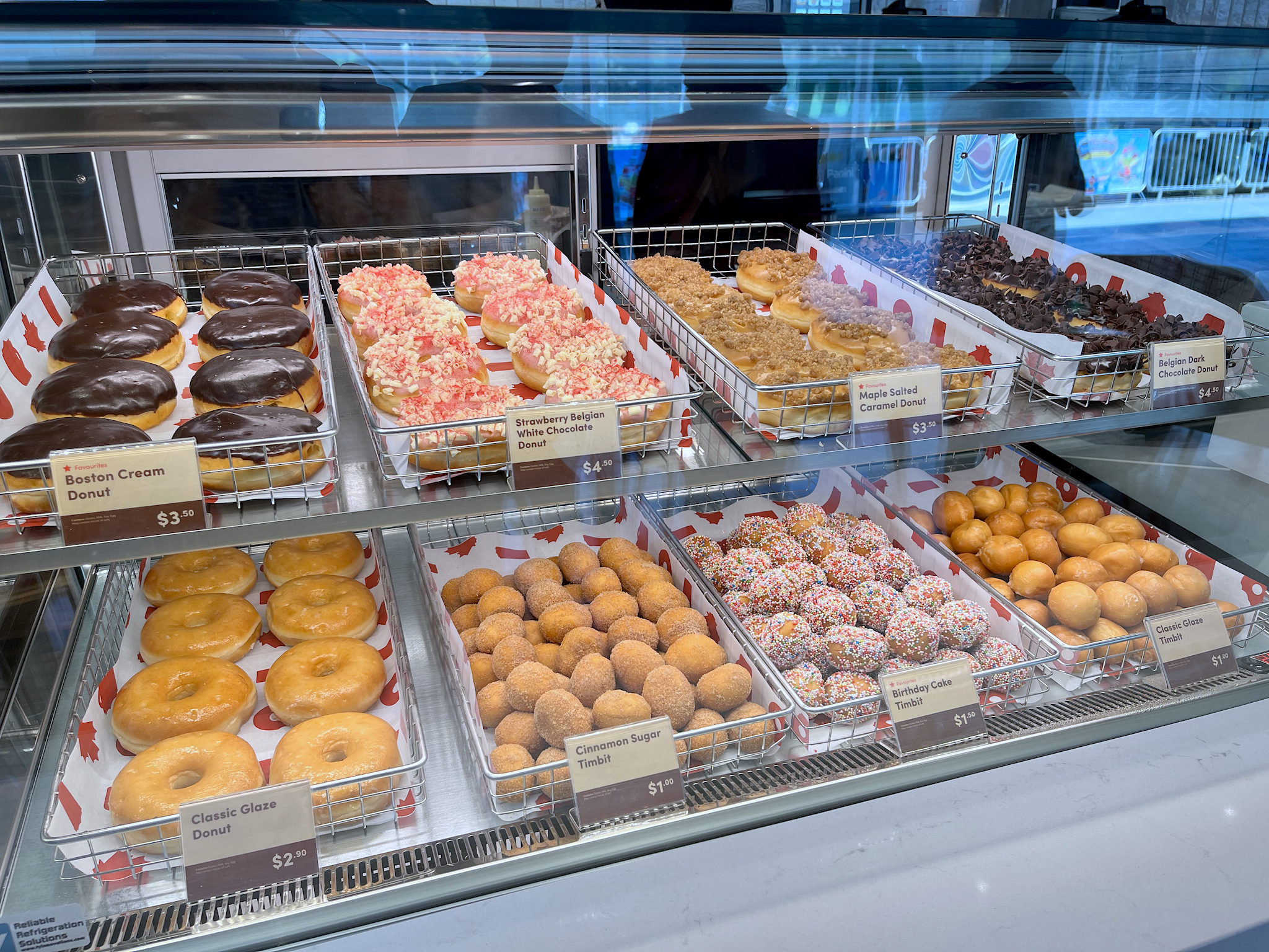 Tim Hortons opens first Singapore outlet in VivoCity on Nov 17 - CNA  Lifestyle