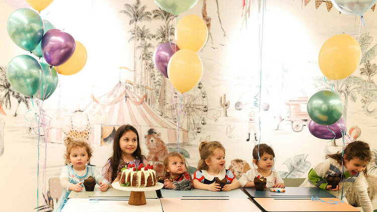 19 ideas divertidas, y alternativas a las chucherías, para regalar en una  fiesta de cumpleaños infantil