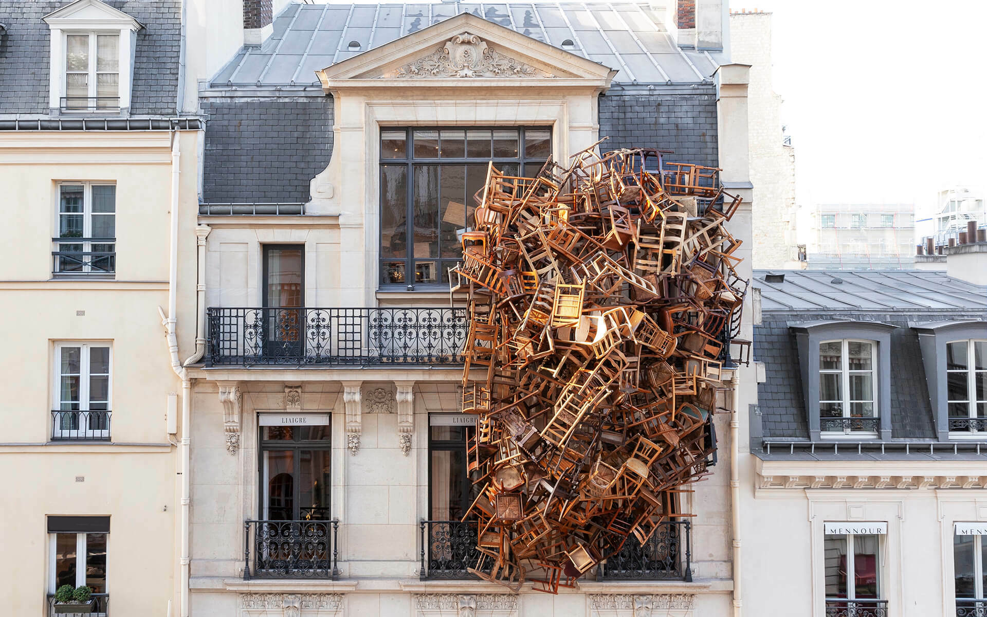 Une installation et une expo sens dessus dessous sont à découvrir