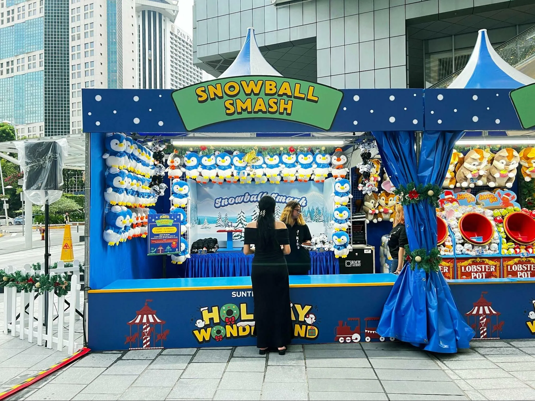 Suntec City Line Friends Holiday Wonderland