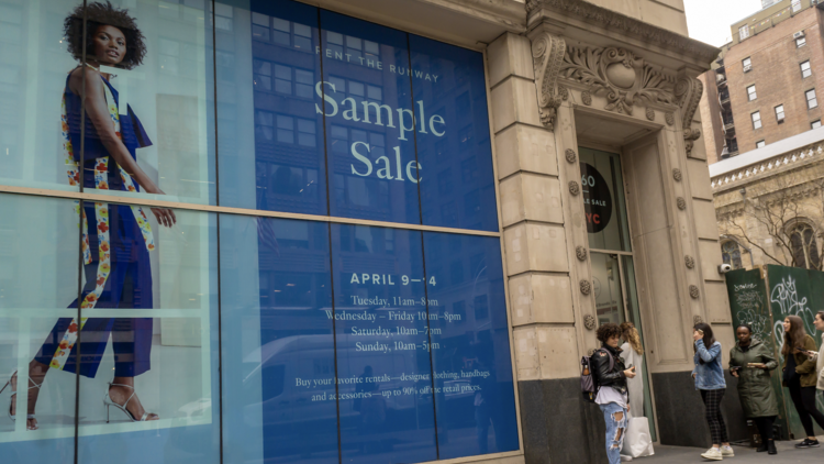 Score a deal at a sample sale