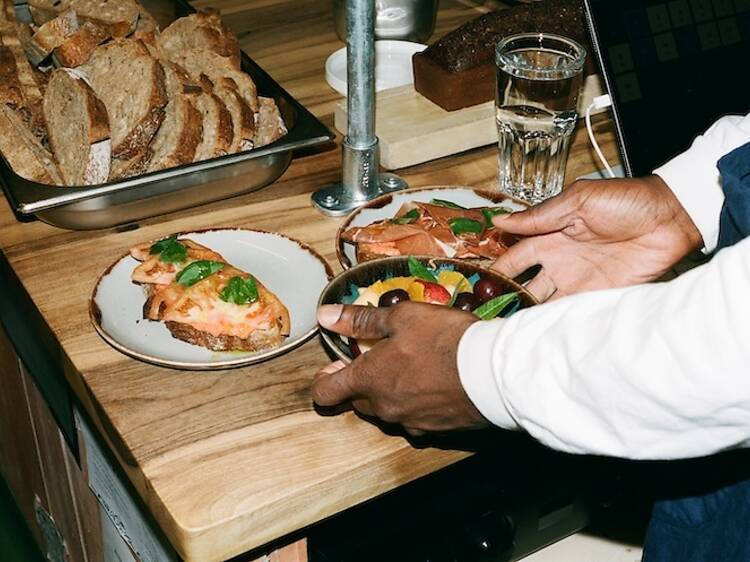 Petit-déjeuner romantique : 10 idées de petit-déjeuner en amoureux - Elle à  Table