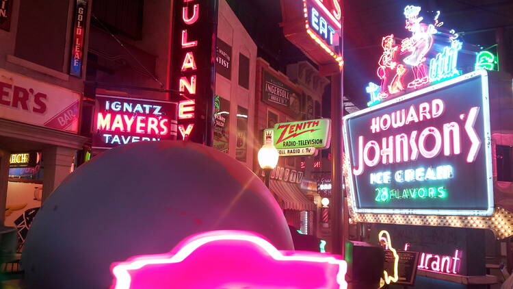 American Sign Museum