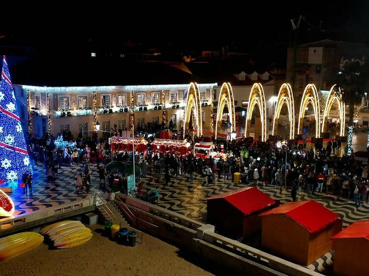 Fill your stockings at an outdoor Christmas market Fill your stockings at an outdoor Christmas market