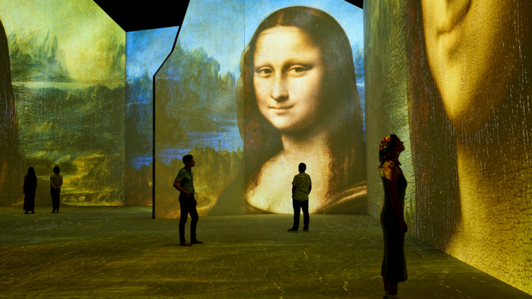 Projections of the Mona Lisa