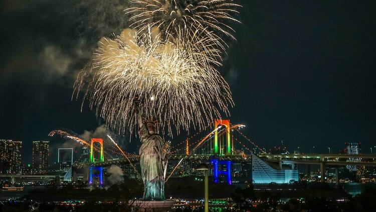 Odaiba fireworks
