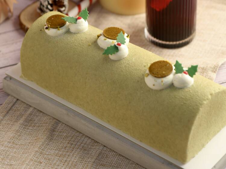 All Pistachio Log Cake from Pâtisserie CLÉ