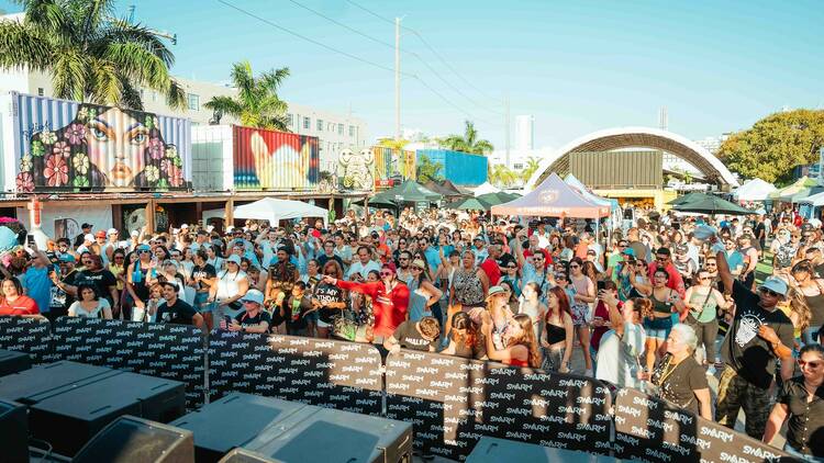305 Day Block Party