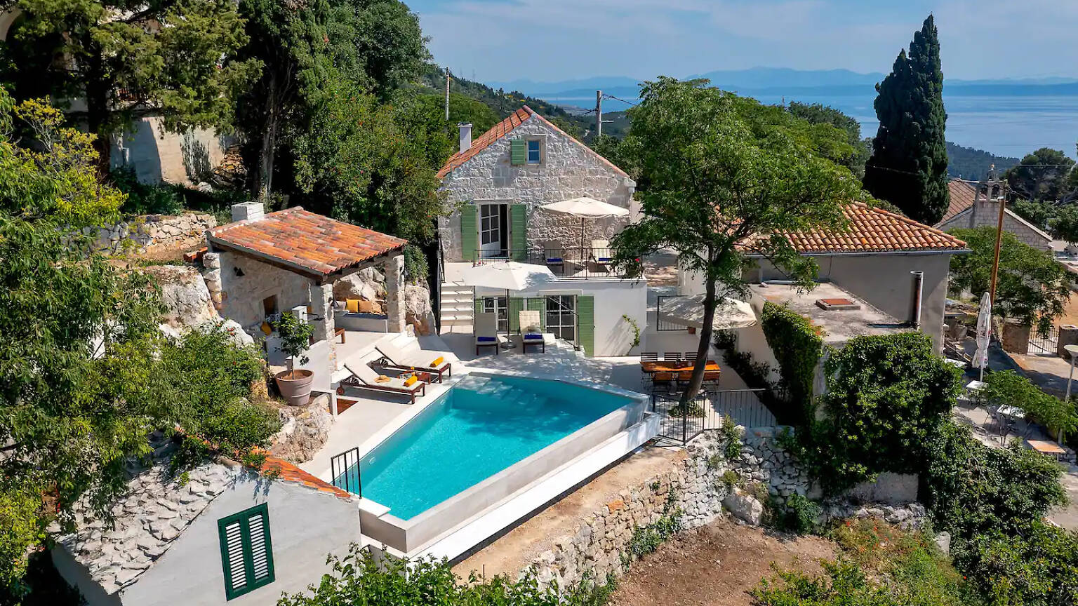 12 Best Airbnbs in Croatia | Dubrovnik, Zagreb and Split