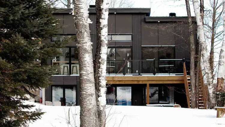 Industrial Chic Cottage in Chertsey, Québec